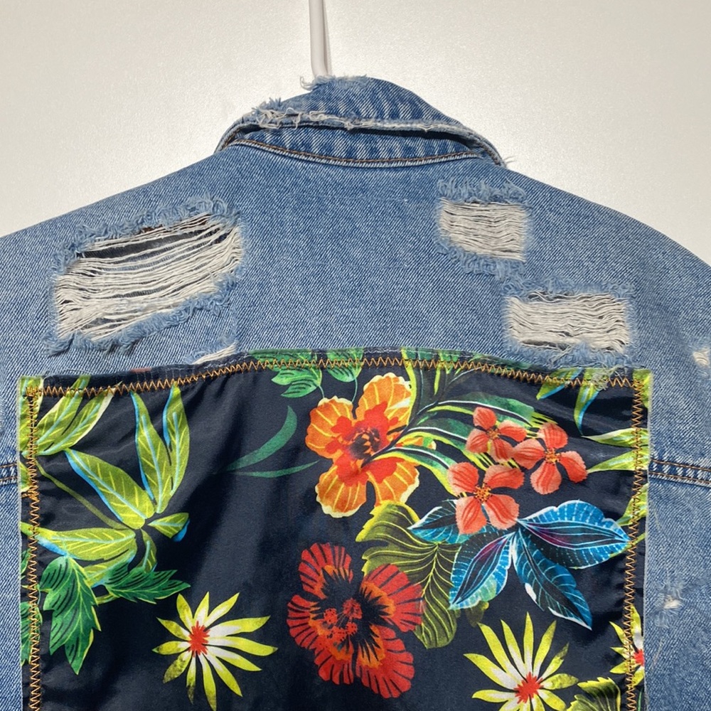 Oversized Distressed Denim Vest with Floral Back - Picture 10 of 17